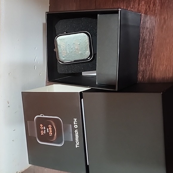 Smartwatch Ticwatch GTH Mobvoi - Black - Picture 3 of 5